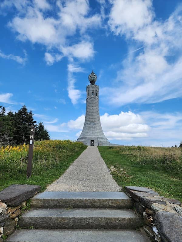 Veterans War Memorial Tower - Image 1