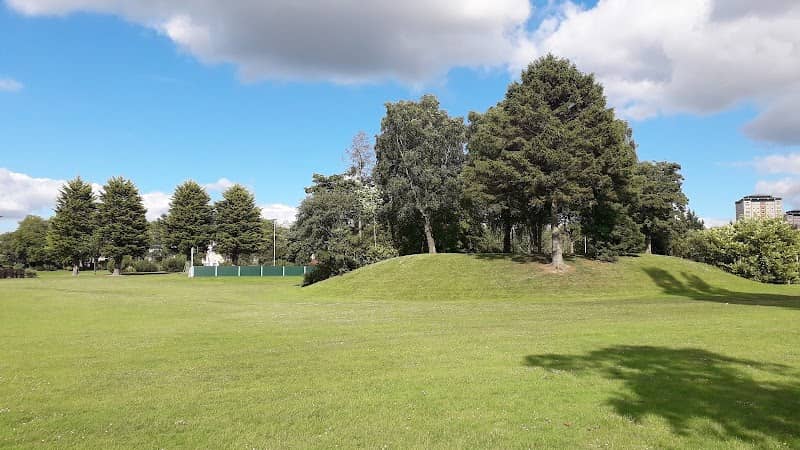 Duchess of Hamilton Park - Image 1