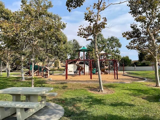 Laurel Glen Park - Image 1