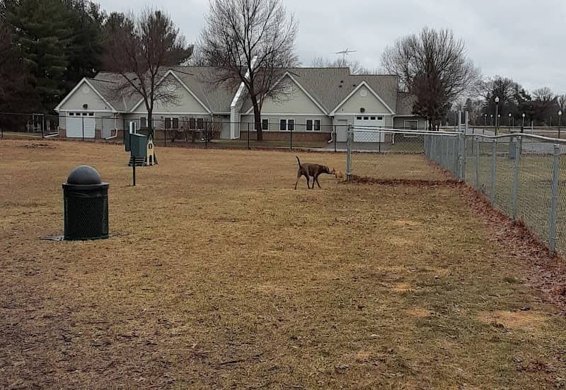 Cambridge Dog Park - Image 1