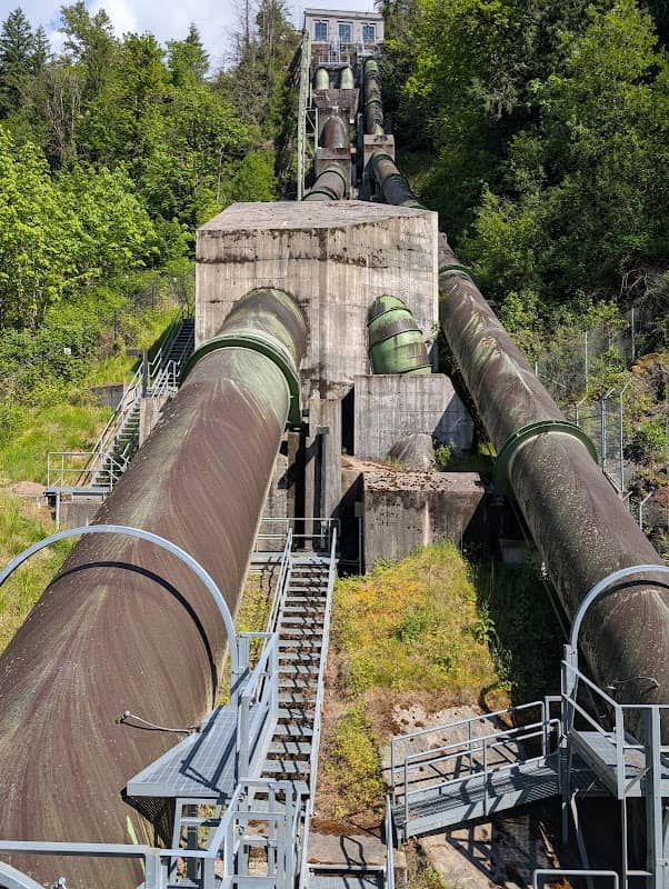 Snoqualmie Falls Boardwalk Observation Deck - Image 2