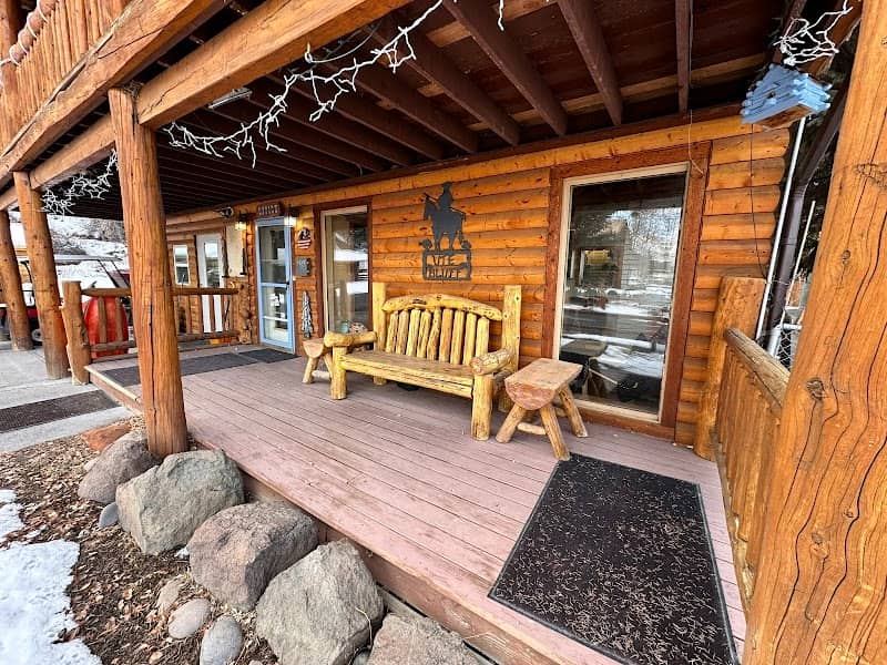 Ute Bluff Lodge, Cabins & RV Park - Image 1