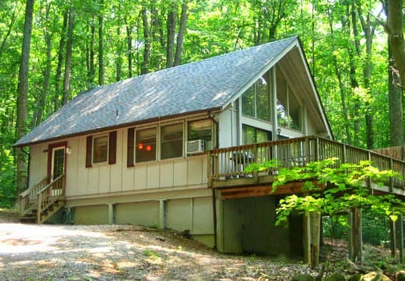 Hot Tub Heaven Vacation Cabins - Image 2