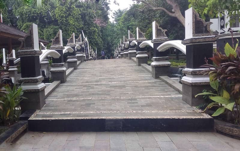 Maya Datar Park - Image 1