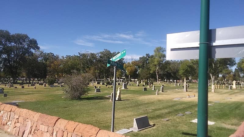 Self guided walking tour of cemetery - Image 2