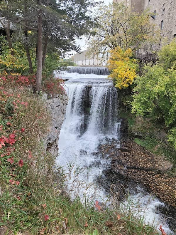 Vermillion Falls Park - Image 2