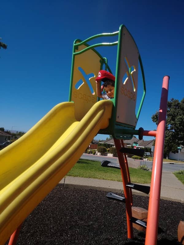 Las Brisas Park - Image 1