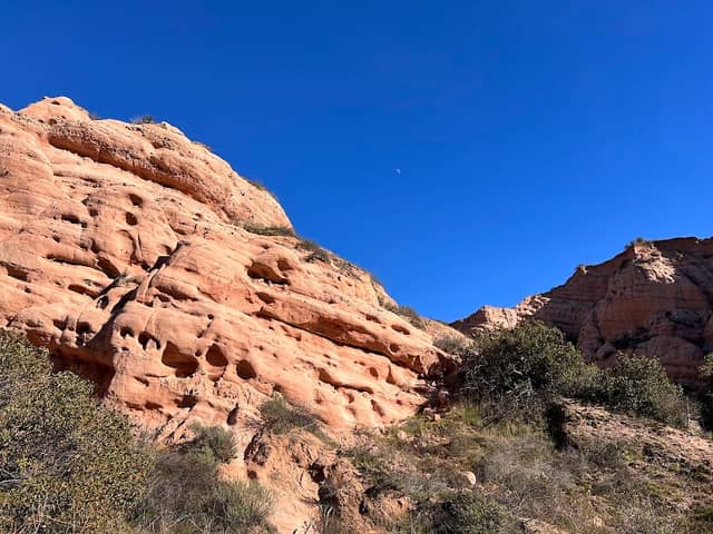 Red Rock Canyon Park Trail - Image 1
