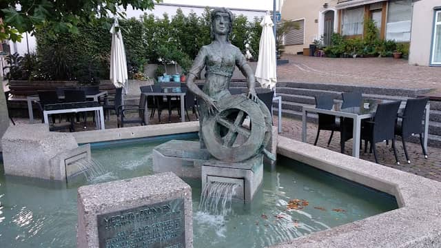 Mechita Brunnen - Image 1