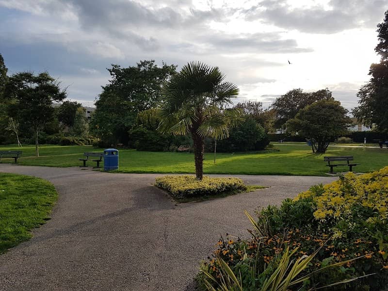 Memorial Gardens - Image 1