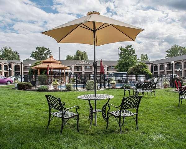 Econo Lodge at the Falls North - Image 1