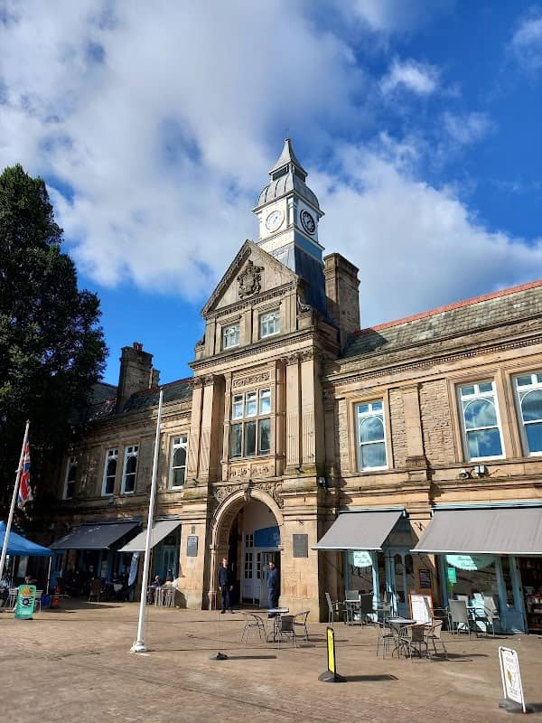 Darwen Market Square - Image 1