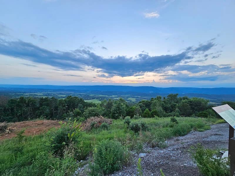 Colorblind Viewfinder: TN-111 Sequatchie Valley Overlook - Image 1