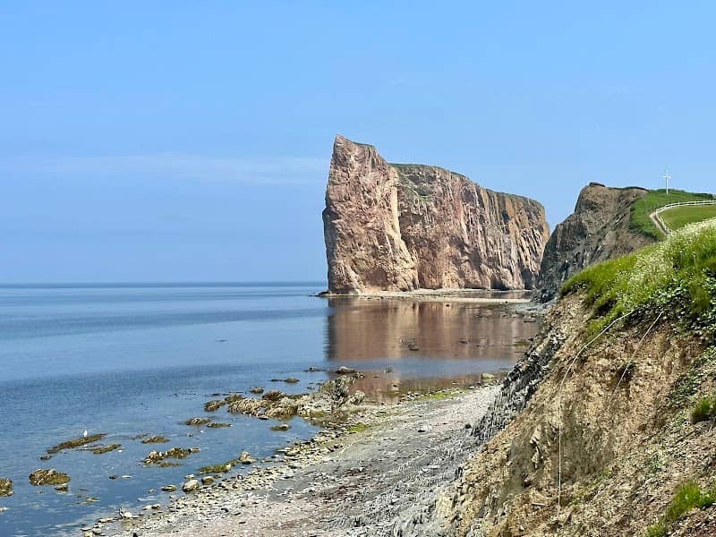 Plage de l’anse au nord / Beach of the northern cove - Image 2