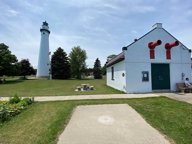 Windpoint Lighthouse - Image 3