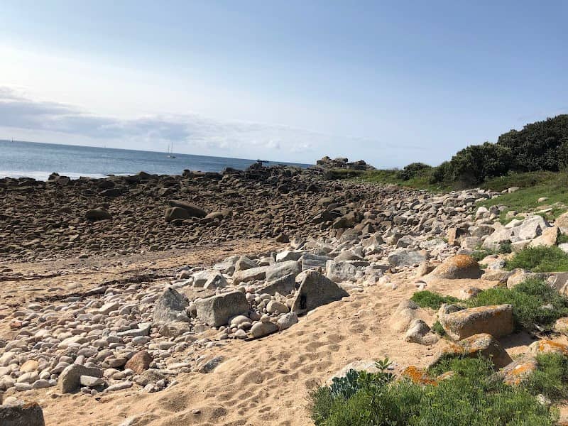 Porth Minick Beach - Image 1