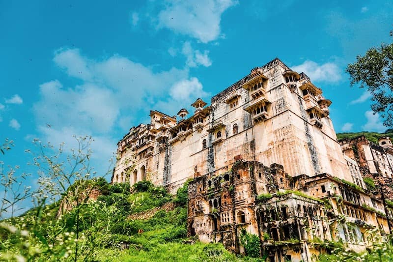 Garh Palace - Image 1