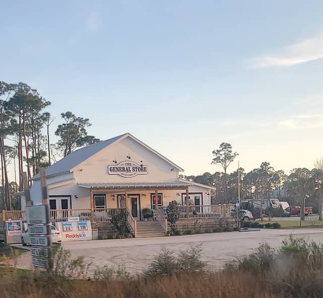 Water's Edge RV Park - Image 1