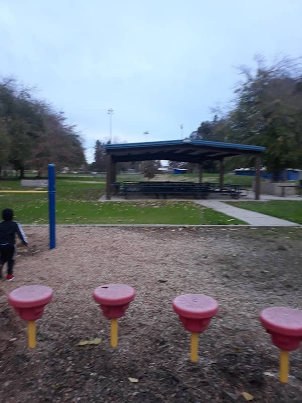 Osborn Park - Image 2