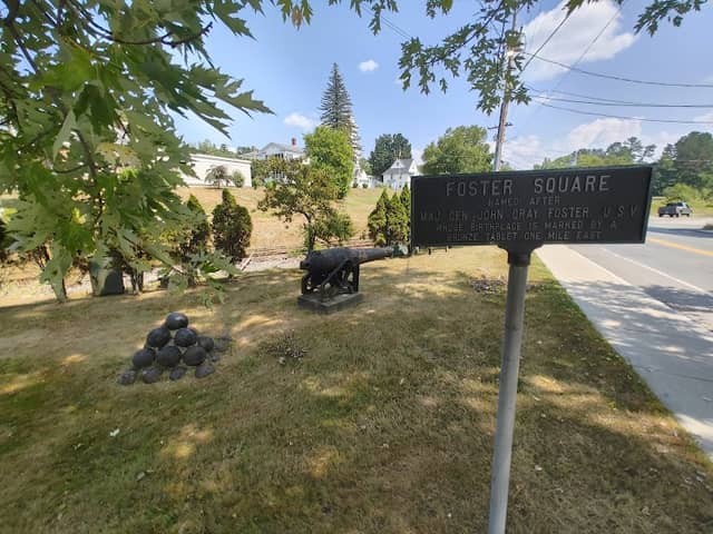 Foster Square - Image 2