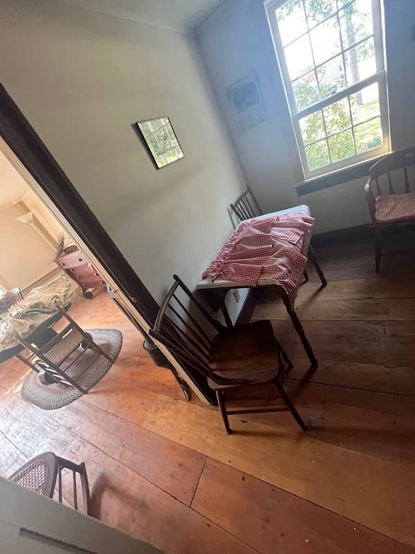 The Knight House - Image 2