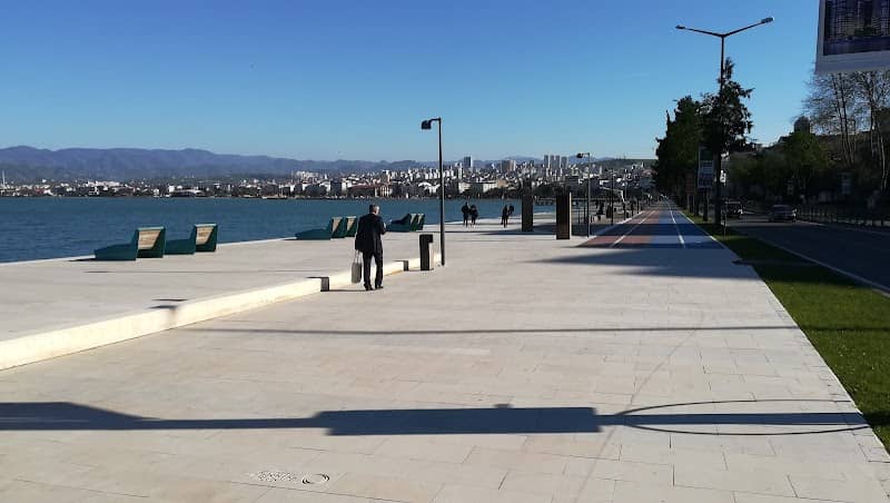 Fatma Demirhan Sanat Parkı - Image 1