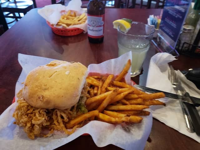 Crazy Dave's Daiquiris & Billiards - Image 2
