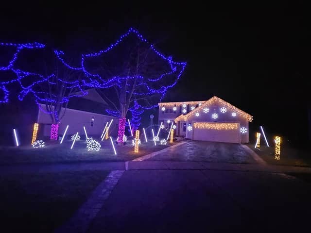 Lightshow on Deerpath - Image 2