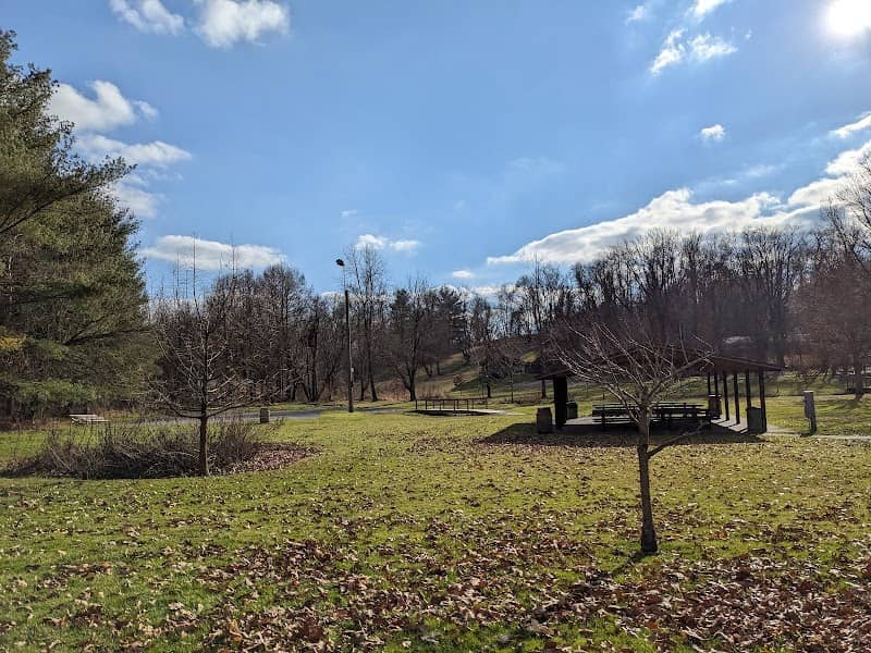 Stubbs Hill Regional Park - Image 2