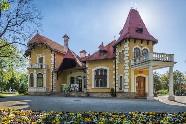 Muzeum Regionalne Dworek i Park Oborskich w Mielcu - Image 1
