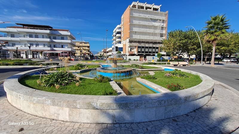 Fontana della rotonda - Image 1