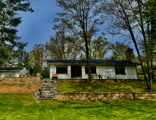 Northern Michigan Travel Experience - Image 1