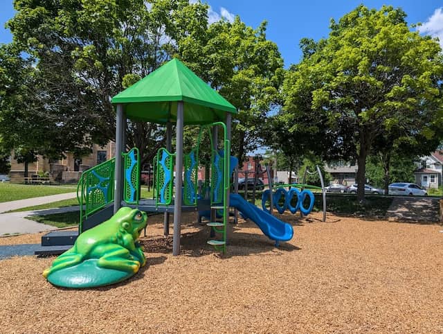 Hamline Park - Image 1