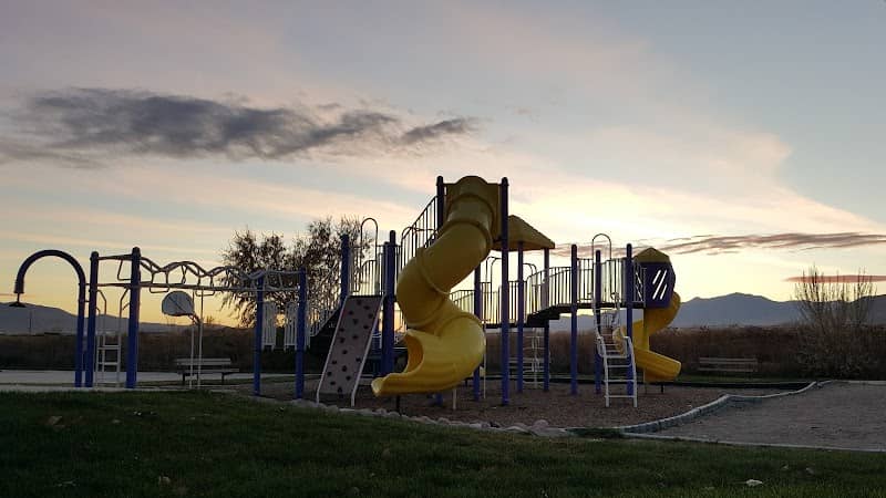 Gateway Park - Image 1