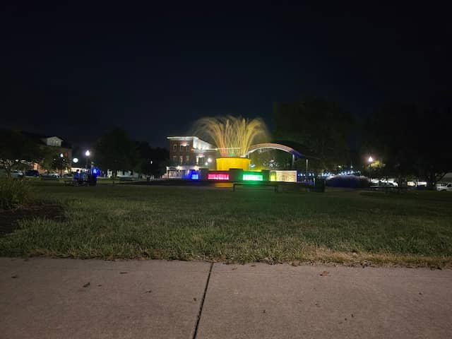 Highland, IL Town Square - Image 2