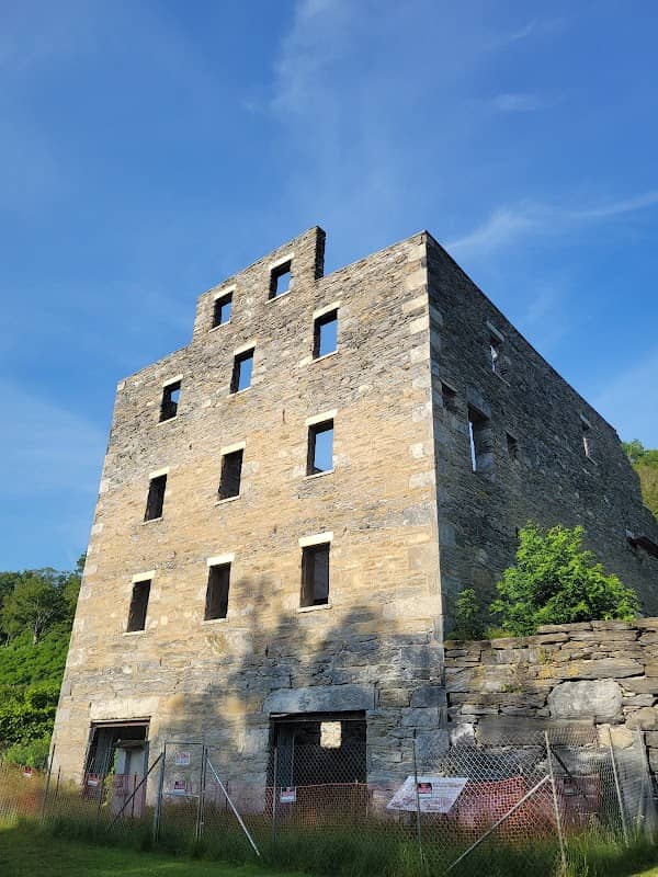 Shaker Museum - Image 1
