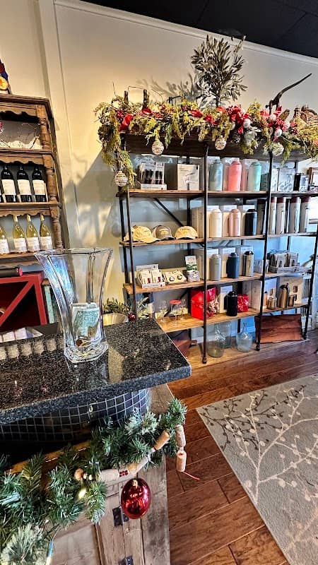 Narrow Path Main Street Tasting Room - Image 1