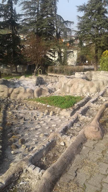Ali Hamza Parkı - Image 1