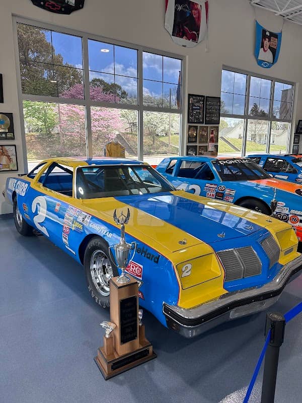 Curb Records & Motorsports - Image 2