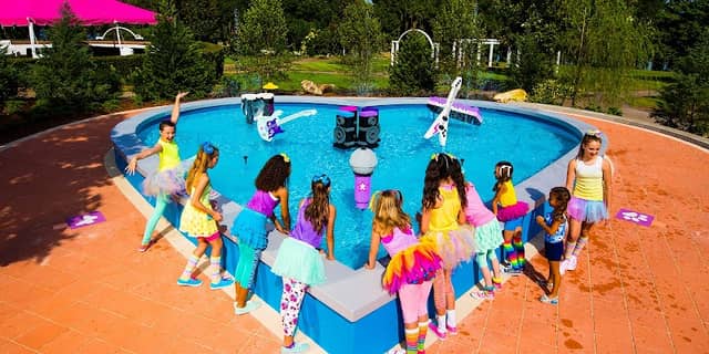 Heartlake Stepping Tones Fountain - Image 1