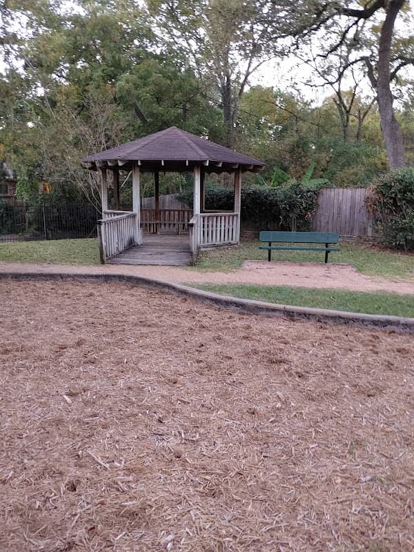 Henry Froehner Pocket Park - Image 1