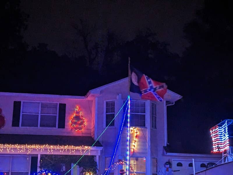 Greyfield drive Christmas Light Show - Image 1