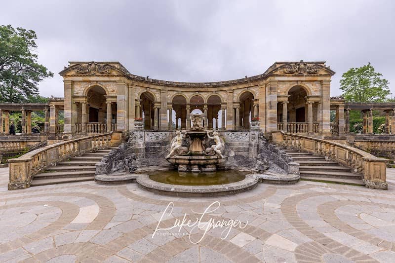 Hever Castle & Gardens - Image 1