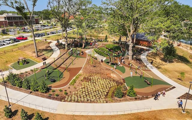 Gracely Park - Image 1
