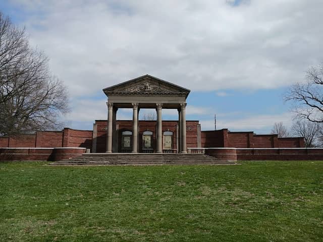 Fairbanks Park - Image 1