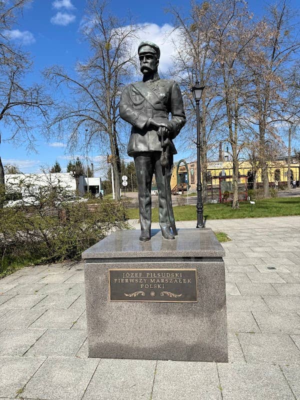 Pomnik Piłsudskiego - Image 1
