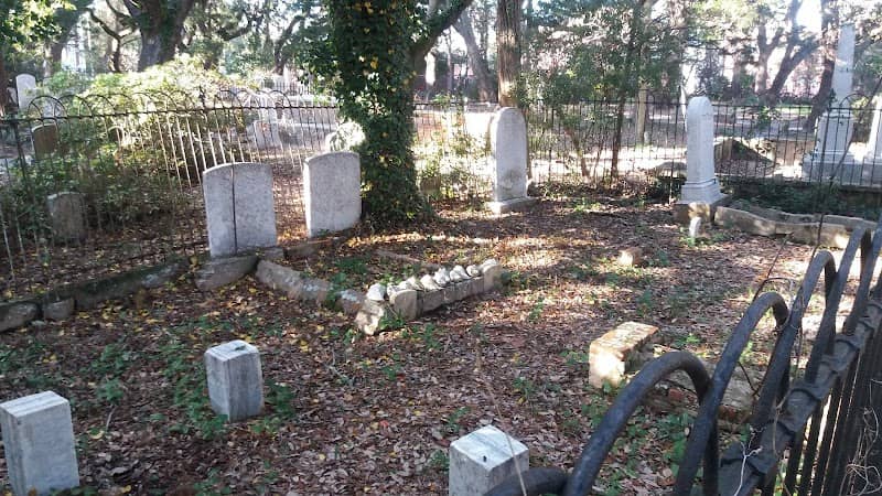 Old Burying Ground - Image 3
