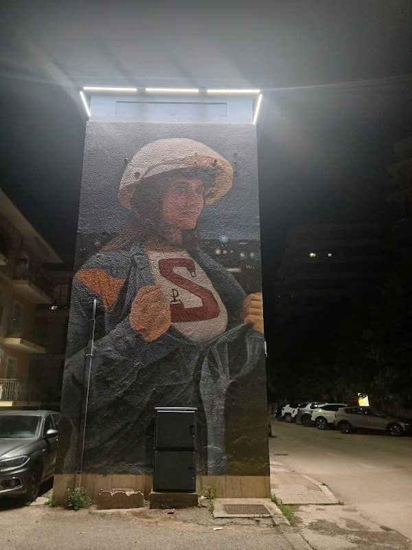 Murales "S" - Image 1