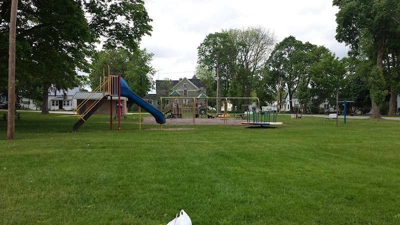 Curtis Park - Image 1