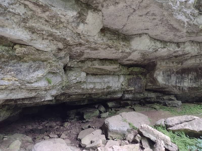 Dutton Cave Co Park - Image 1